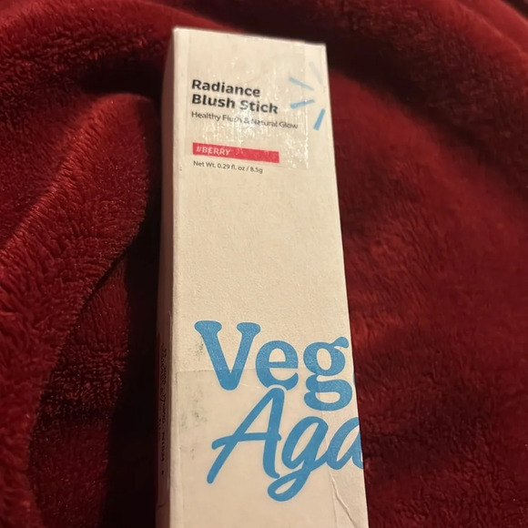 Radiance creamy Vegan blush stick New - Picture 4 of 6